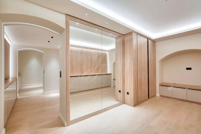 Image No.38-5 Bed House for sale