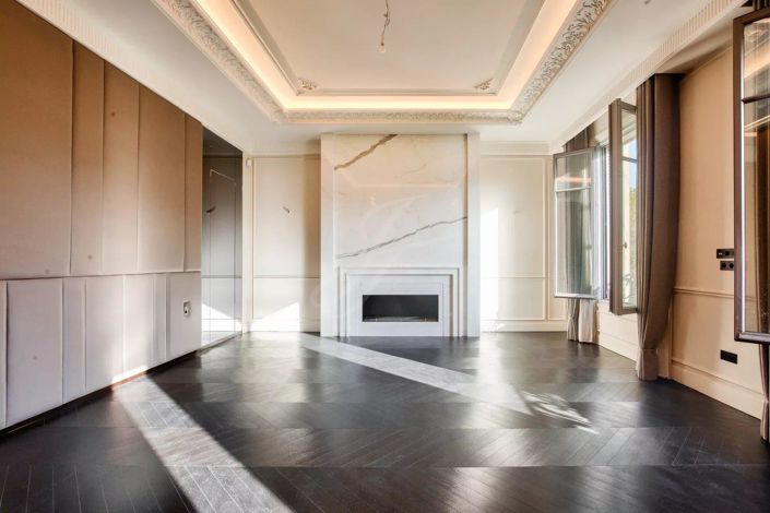 Image No.9-5 Bed House for sale