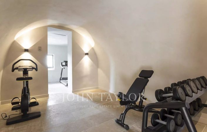 Image No.14-3 Bed House for sale