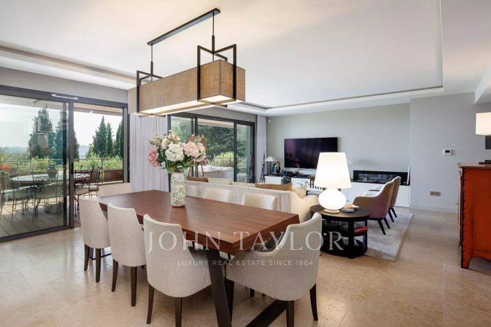 Image No.6-3 Bed House for sale