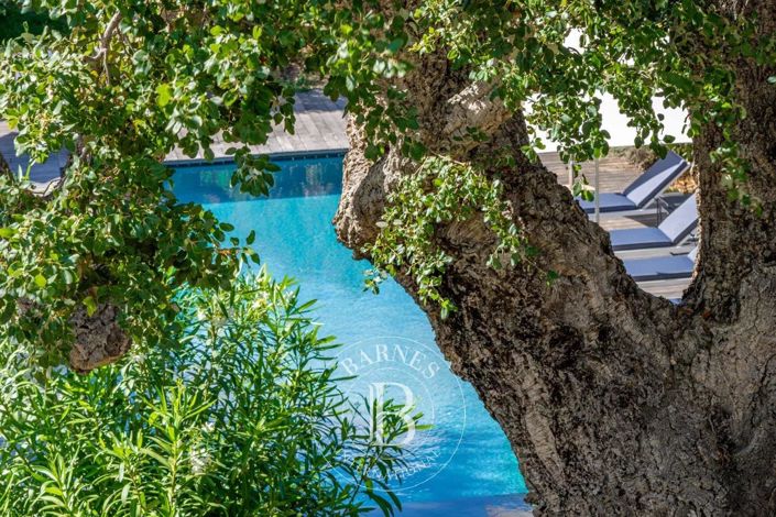 Image No.22-5 Bed House for sale