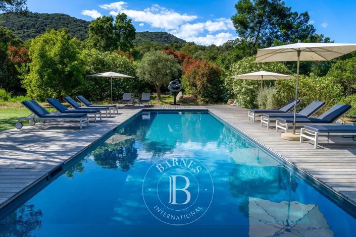 Image No.4-5 Bed House for sale