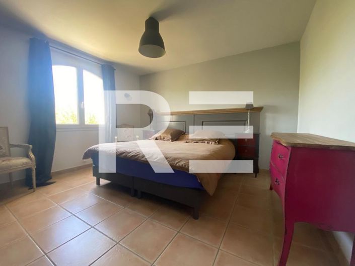 Image No.14-5 Bed House for sale