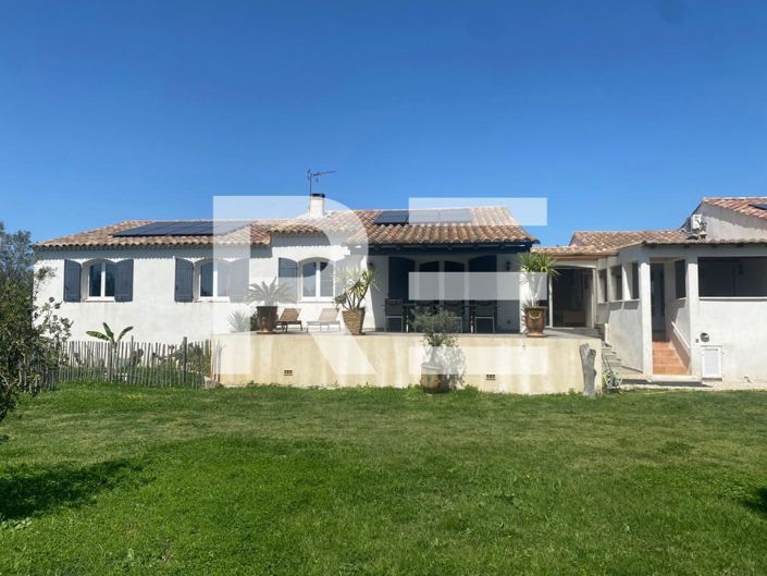 Image No.3-5 Bed House for sale