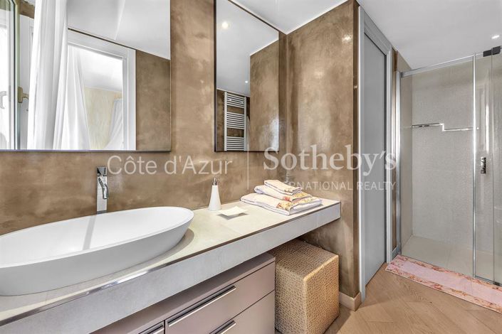 Image No.14-4 Bed Apartment for sale