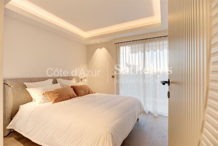 Image No.12-3 Bed Apartment for sale