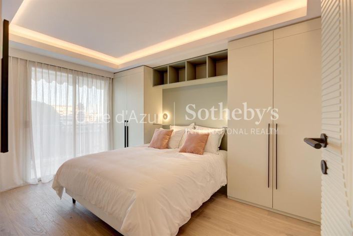 Image No.9-3 Bed Apartment for sale