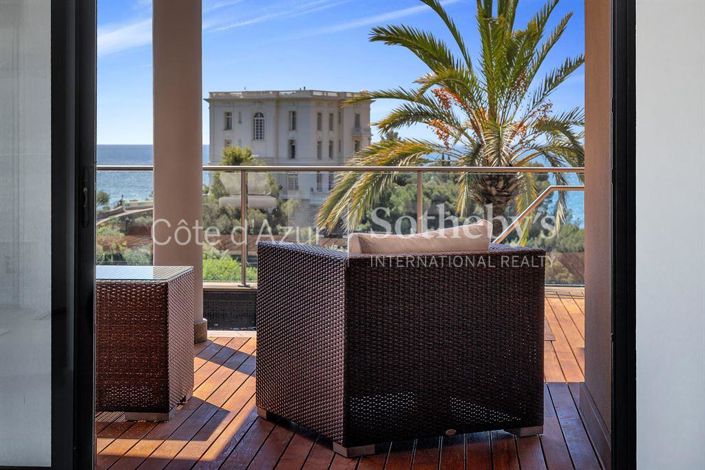 Image No.7-6 Bed Property for sale