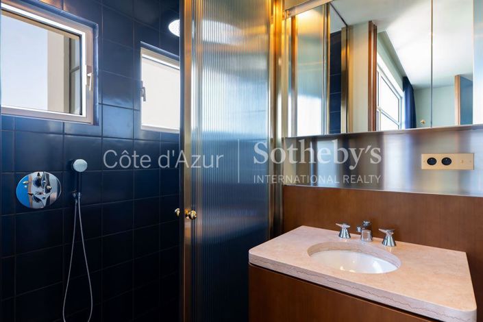 Image No.12-Appartement de 2 chambres à vendre à Saint-Tropez