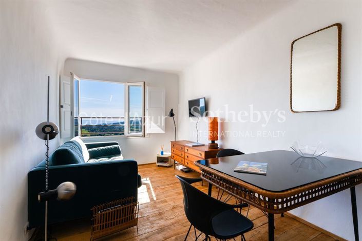 Image No.3-1 Bed House for sale