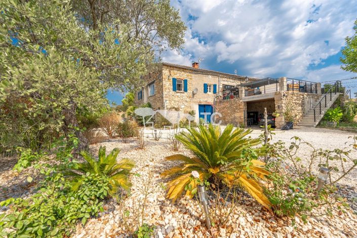 Image No.1-5 Bed House for sale