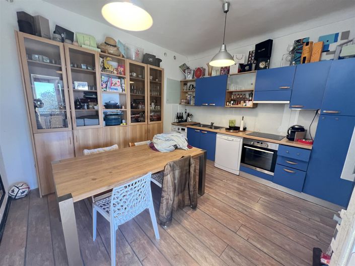 Image No.7-3 Bed House for sale