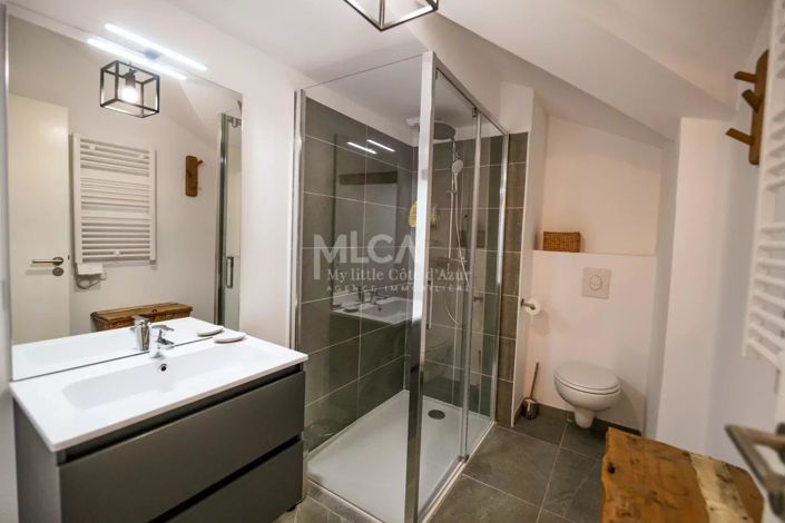 Image No.16-5 Bed Apartment for sale