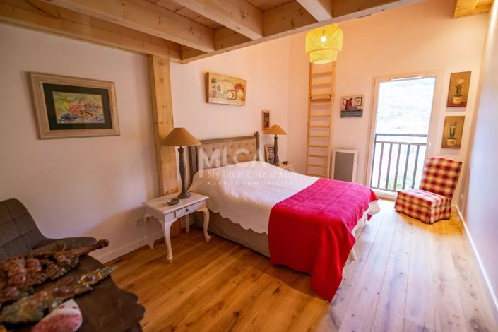 Image No.18-5 Bed Apartment for sale