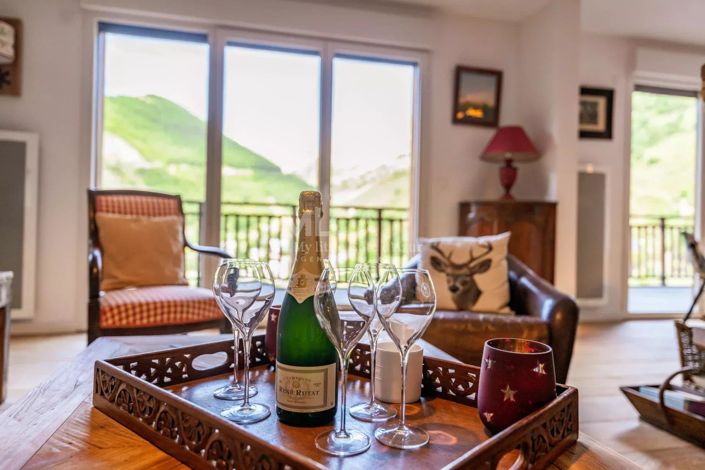 Image No.4-5 Bed Apartment for sale