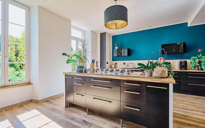 Image No.10-11 Bed Property for sale