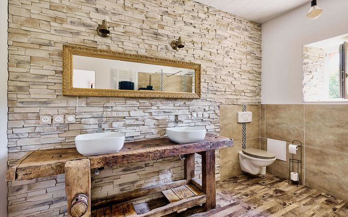 Image No.13-11 Bed Property for sale