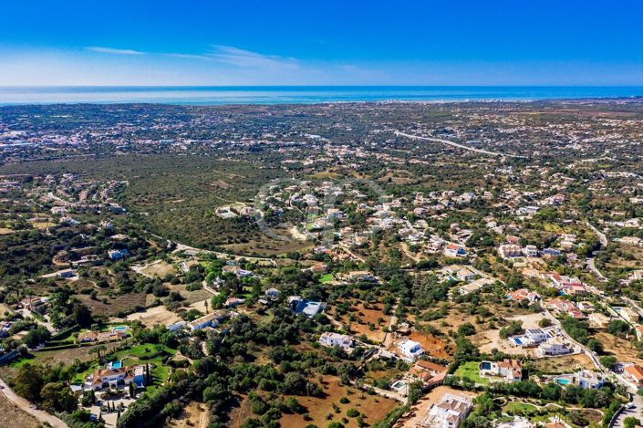 Image No.12-4 Bed House for sale