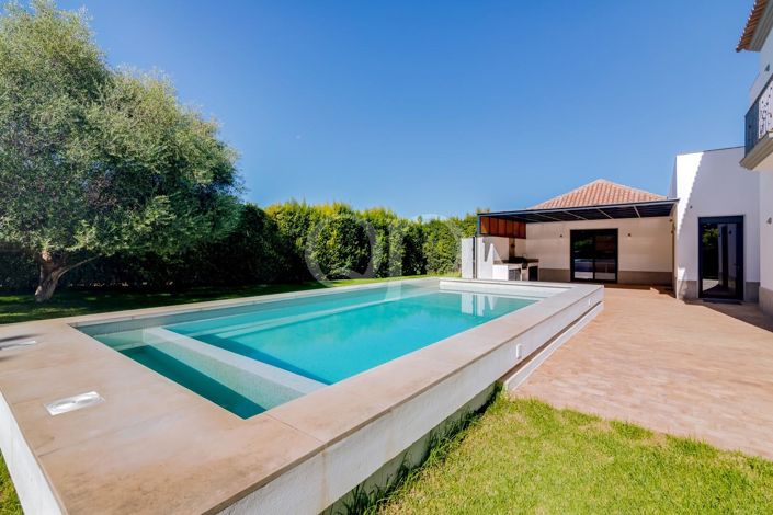 Image No.16-4 Bed House for sale