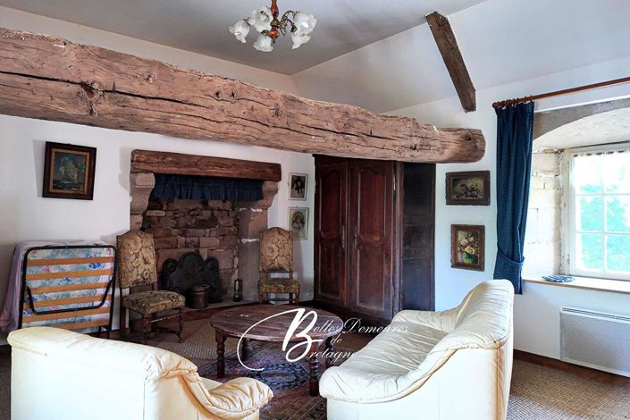 Image No.11-9 Bed Property for sale