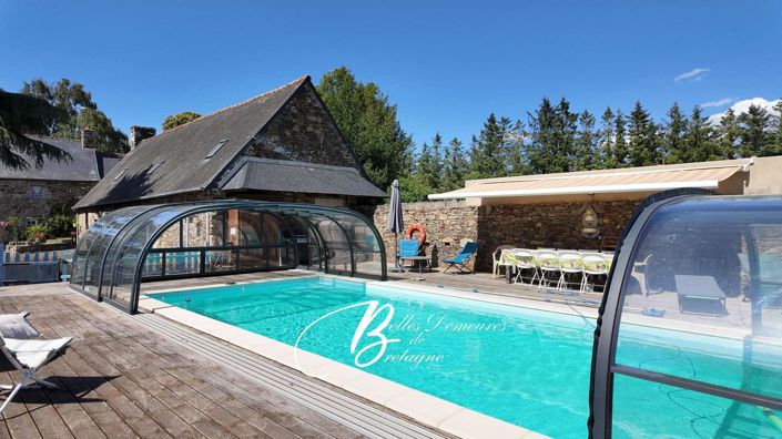 Image No.3-9 Bed Property for sale