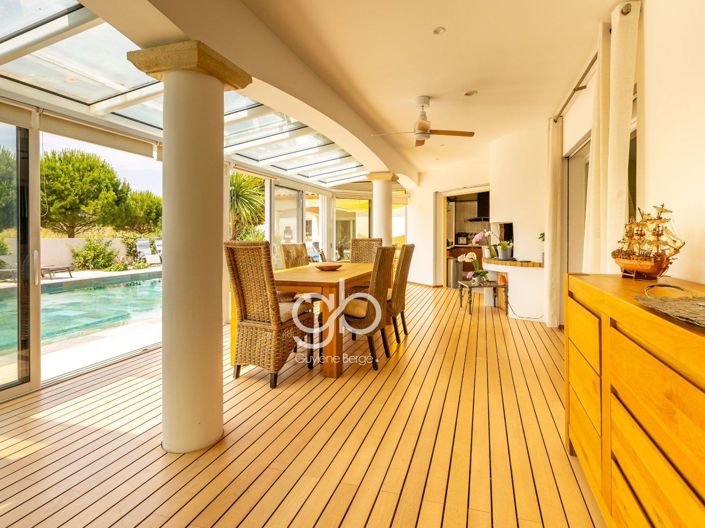 Image No.14-4 Bed House for sale