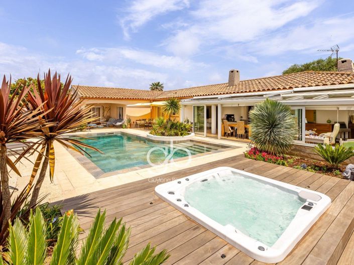 Image No.4-4 Bed House for sale