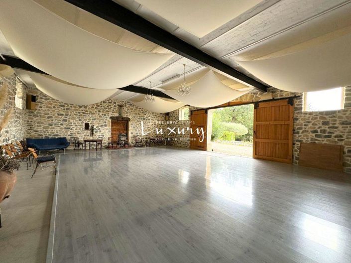 Image No.11-14 Bed House for sale