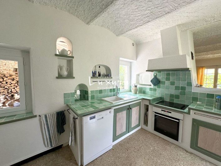 Image No.13-14 Bed House for sale