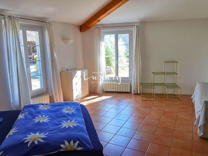 Image No.15-14 Bed House for sale