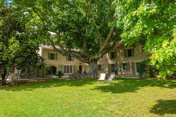 Image No.1-8 Bed House for sale