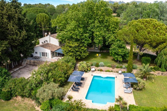 Image No.6-8 Bed House for sale