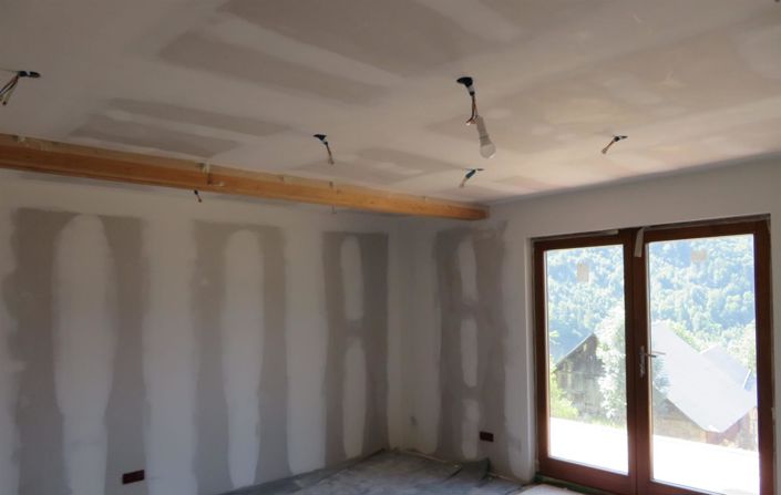 Image No.7-5 Bed House for sale