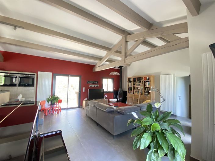 Image No.6-4 Bed House for sale