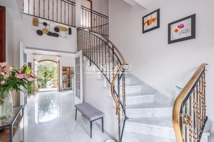 Image No.4-4 Bed House for sale