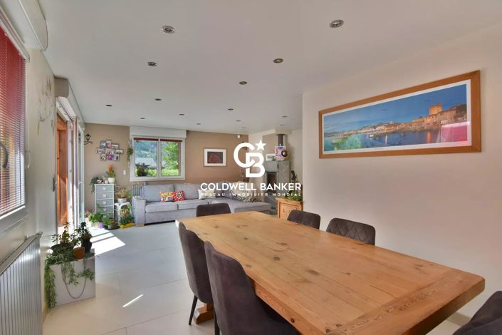 Image No.4-5 Bed House for sale