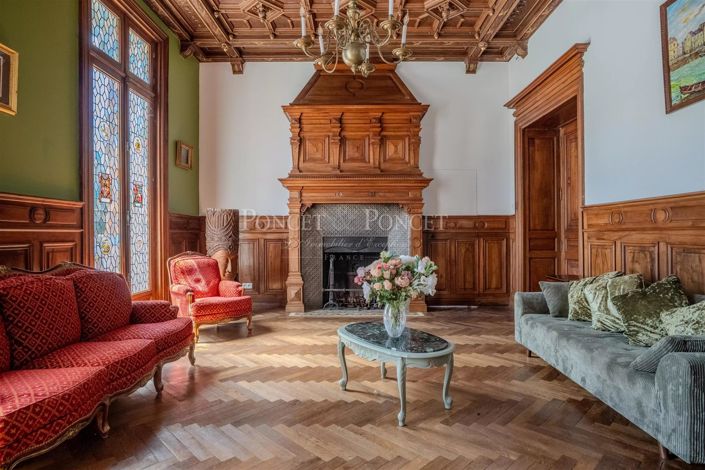 Image No.16-17 Bed House for sale