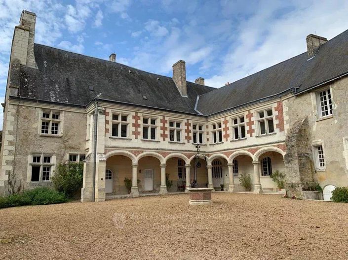 Image No.4-20 Bed House for sale