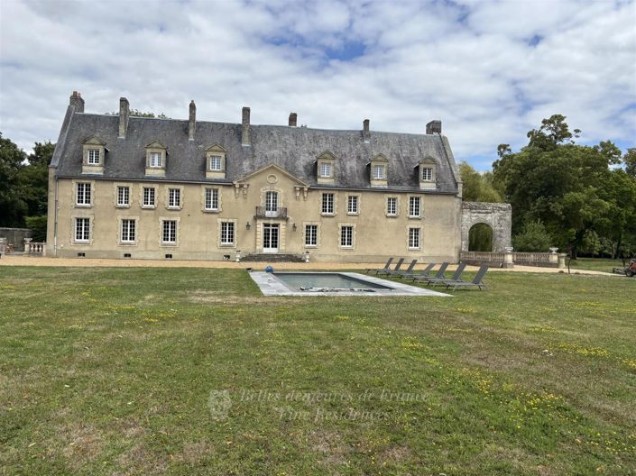 Image No.7-20 Bed House for sale