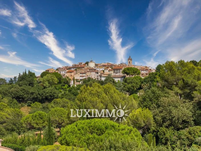 Image No.2-4 Bed House for sale