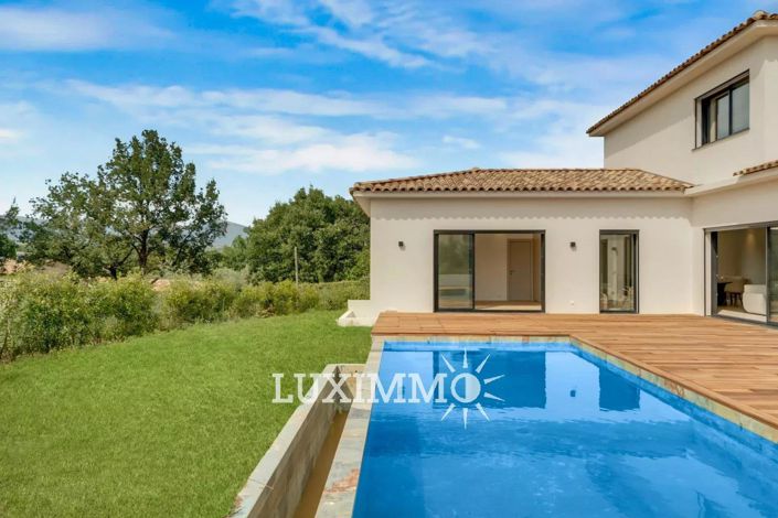 Image No.11-4 Bed House for sale