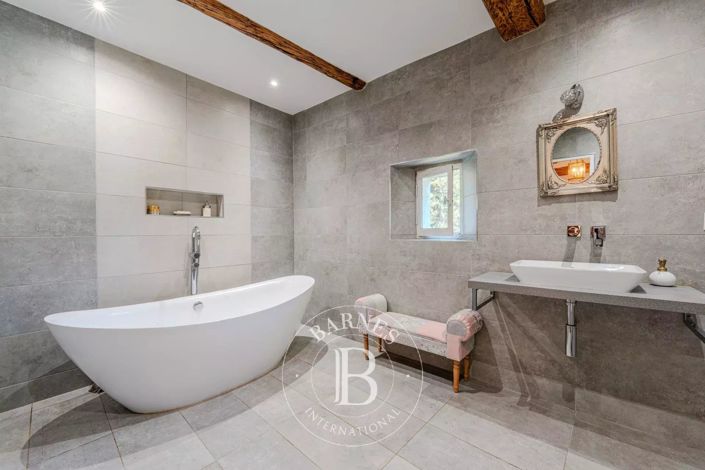 Image No.18-Maison de 8 chambres à vendre à Pernes-les-Fontaines