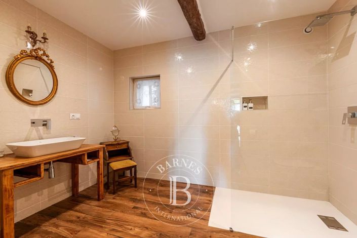 Image No.19-Maison de 8 chambres à vendre à Pernes-les-Fontaines