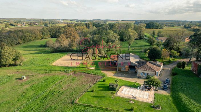 Image No.1-3 Bed House for sale