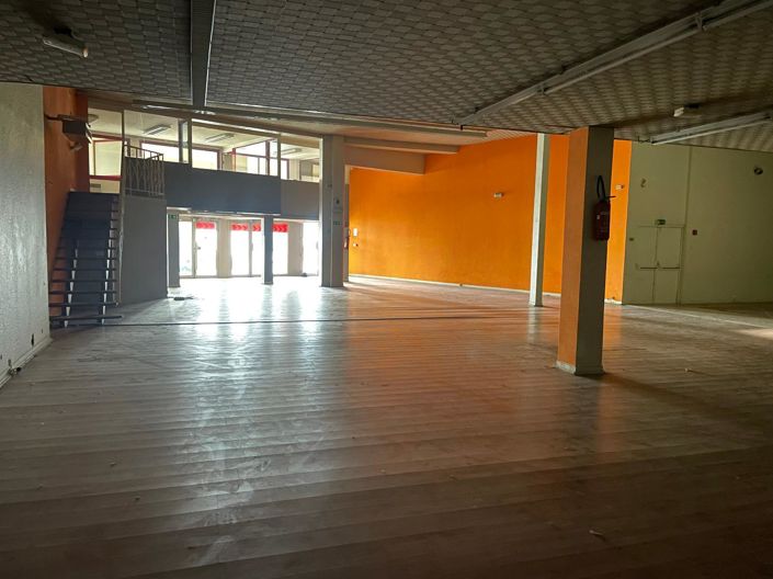 Image No.5-House for sale