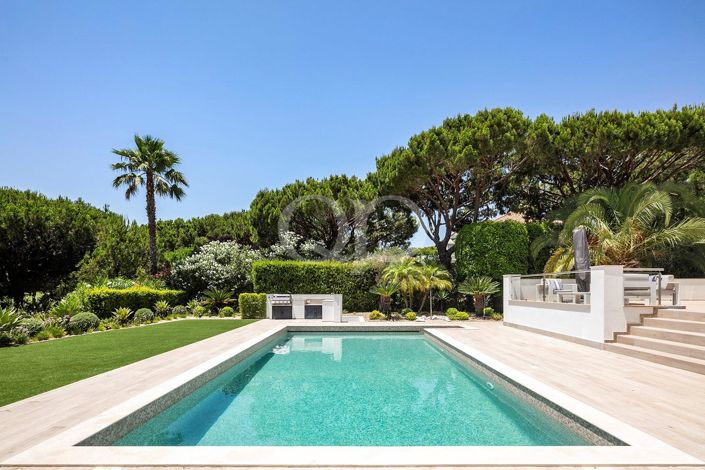 Image No.26-4 Bed House for sale