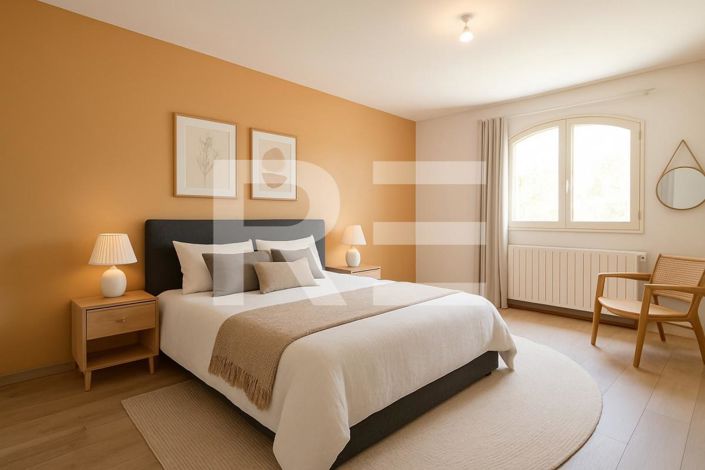 Image No.11-4 Bed House for sale