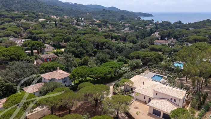 Image No.3-4 Bed House for sale