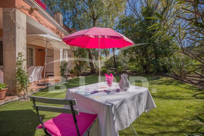 Image No.13-4 Bed House for sale