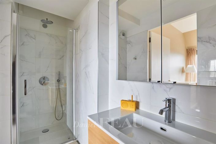 Image No.14-2 Bed Apartment for sale